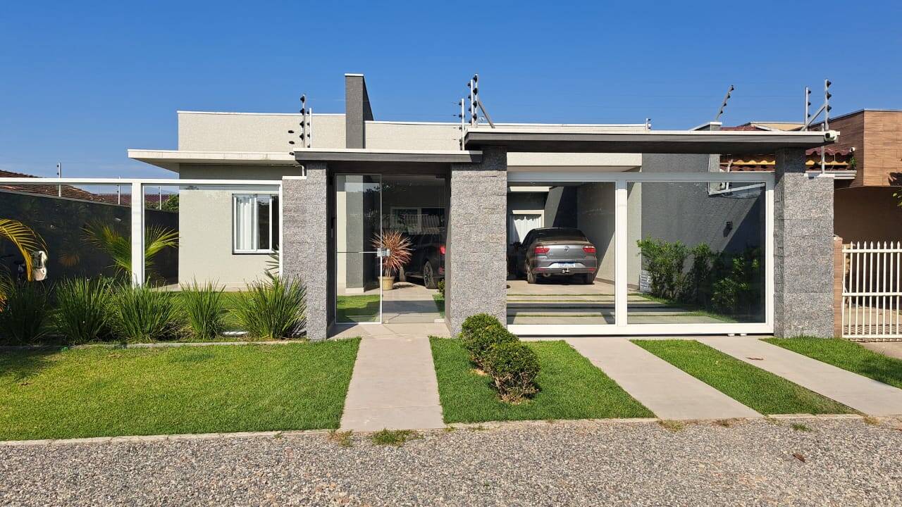 #308 - Casa para Venda em Itapoá - SC