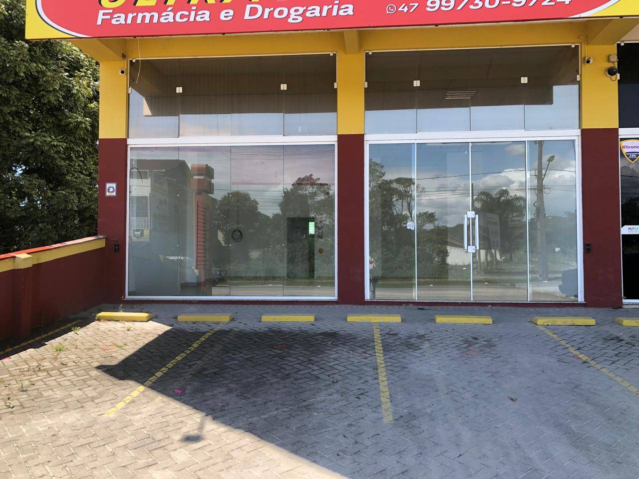 #318 - Sala para Locação em Itapoá - SC